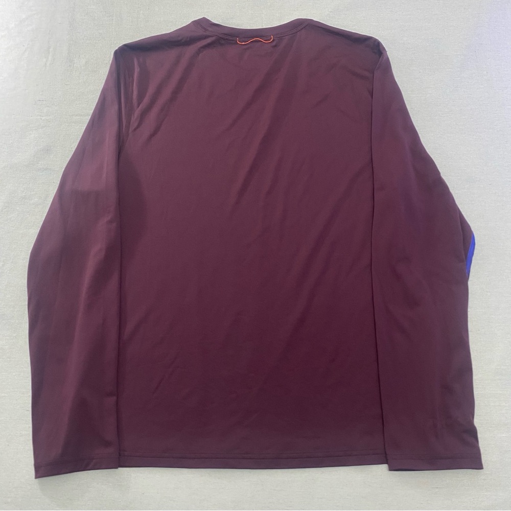 Cotopaxi Shirt Men's L Burgundy Fino Tech Tee Performance Casual Outdoor Hiking - Picture 9 of 13